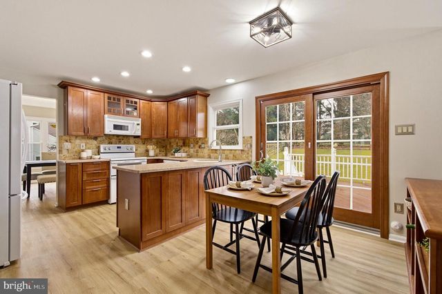 4911 HARROGATE RD SW, Ellicott City, MD 21043