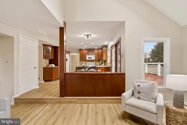 4911 HARROGATE RD SW, Ellicott City, MD 21043