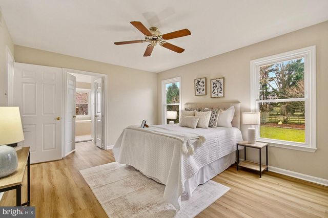 4911 HARROGATE RD SW, Ellicott City, MD 21043