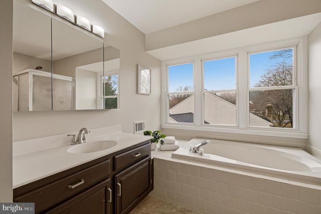 4911 HARROGATE RD SW, Ellicott City, MD 21043