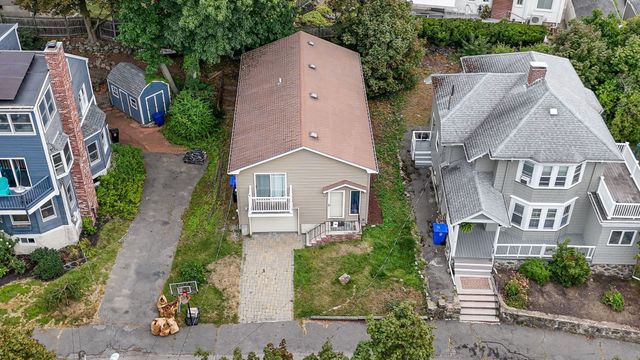 29 Cedar Hill Ter, Swampscott, MA 01907