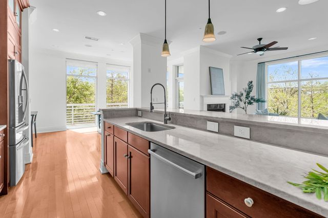 221 Cooper River Drive, Mount Pleasant, SC 29464