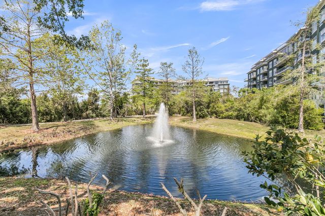 221 Cooper River Drive, Mount Pleasant, SC 29464