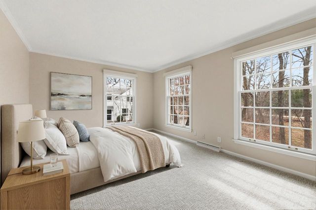 1260 E Dean ROAD, Fox Point, WI 53217