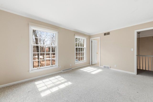 1260 E Dean ROAD, Fox Point, WI 53217