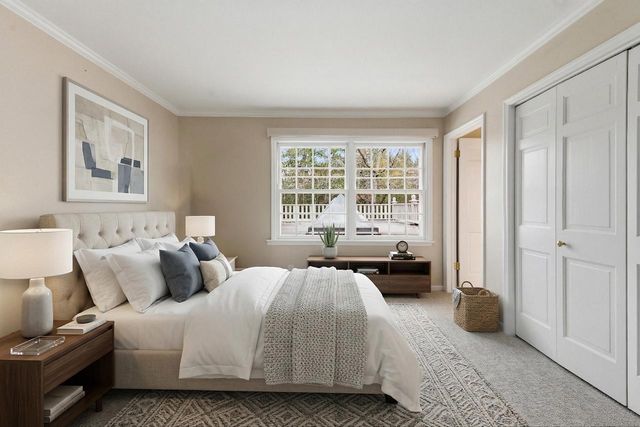 1260 E Dean ROAD, Fox Point, WI 53217