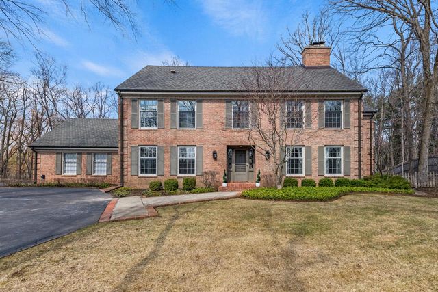 1260 E Dean ROAD, Fox Point, WI 53217