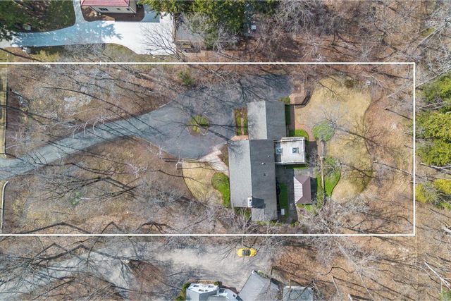 1260 E Dean ROAD, Fox Point, WI 53217