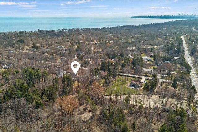 1260 E Dean ROAD, Fox Point, WI 53217