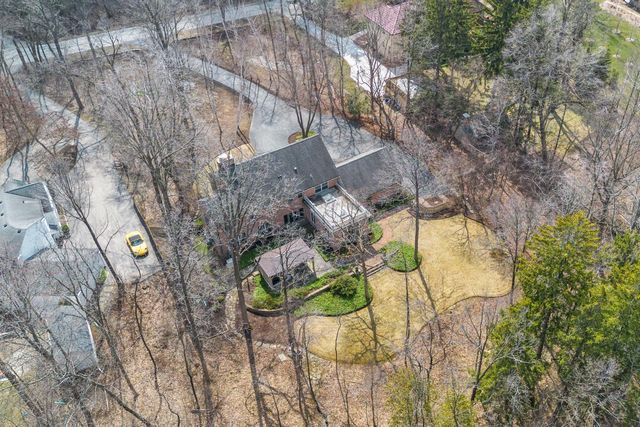 1260 E Dean ROAD, Fox Point, WI 53217