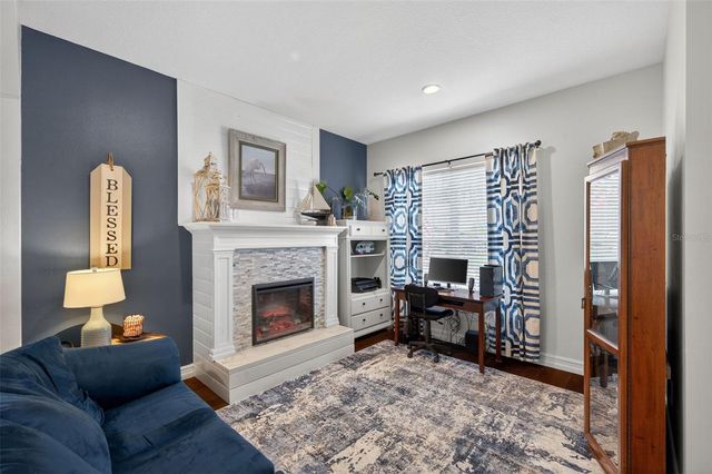 20828 WOODVALE LANE, Land O Lakes, FL 34638