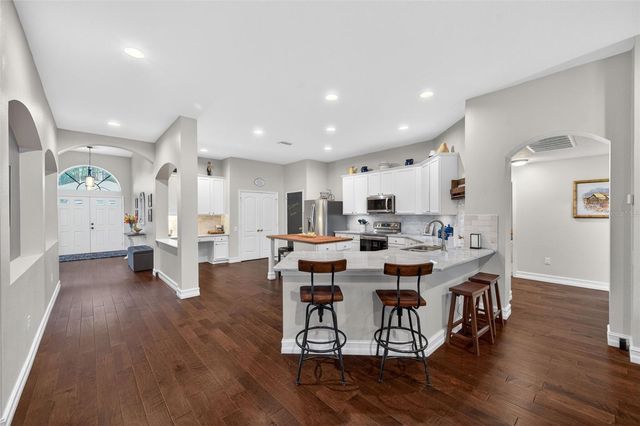 20828 WOODVALE LANE, Land O Lakes, FL 34638