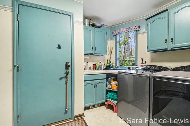 3875 Riverbend Drive Sw, City Of Walker, MI 49534