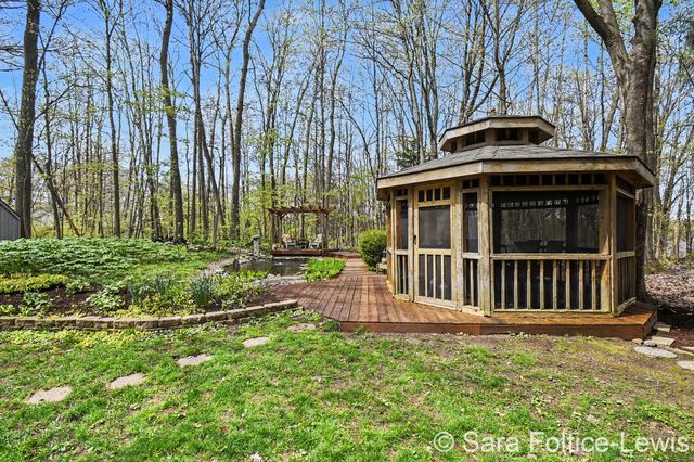 3875 Riverbend Drive Sw, City Of Walker, MI 49534