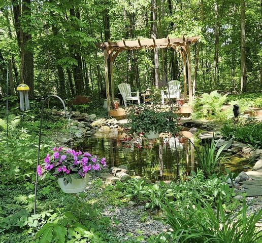3875 Riverbend Drive Sw, City Of Walker, MI 49534