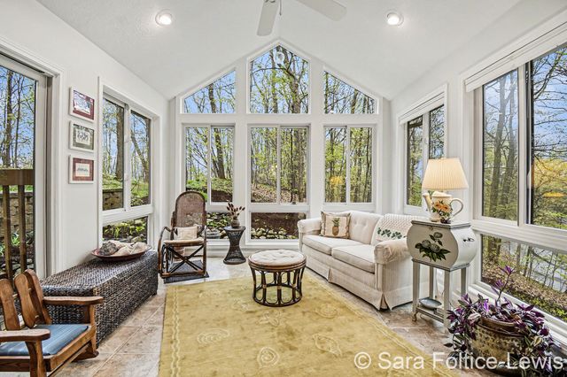 3875 Riverbend Drive Sw, City Of Walker, MI 49534