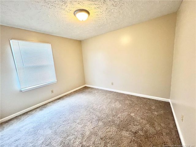 1820 Daphne Circle, Fayetteville, NC 28304