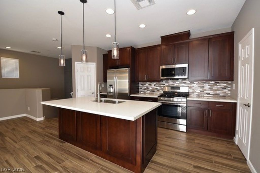 6255 West Arby Avenue 238, Las Vegas, NV 89118