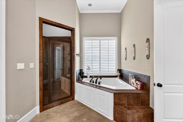 9019 Beau Soleil Drive, Shreveport, LA 71115