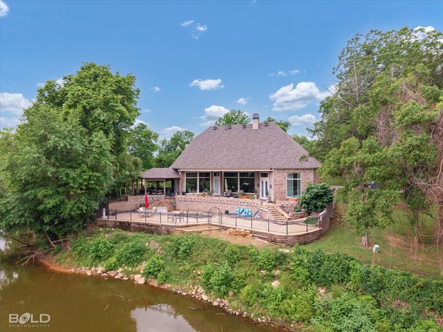 9019 Beau Soleil Drive, Shreveport, LA 71115