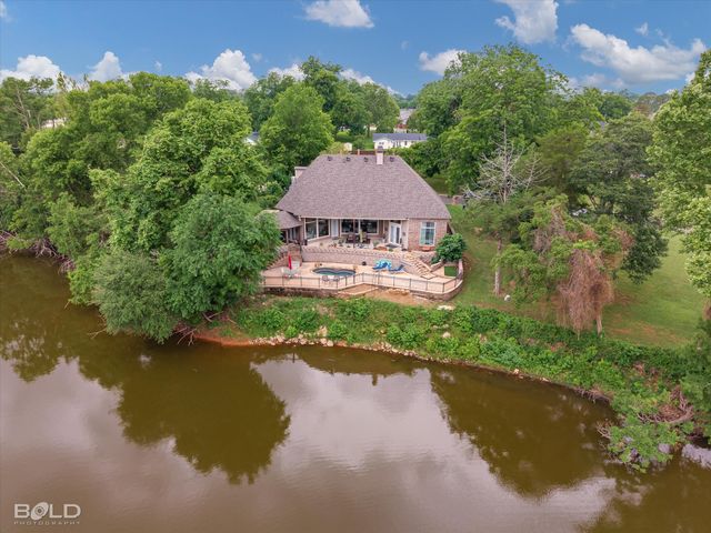9019 Beau Soleil Drive, Shreveport, LA 71115