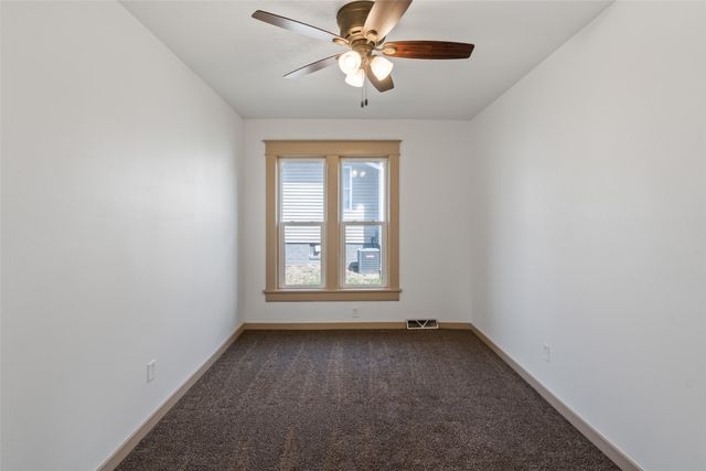 2901 4th Street, Des Moines, IA 50313