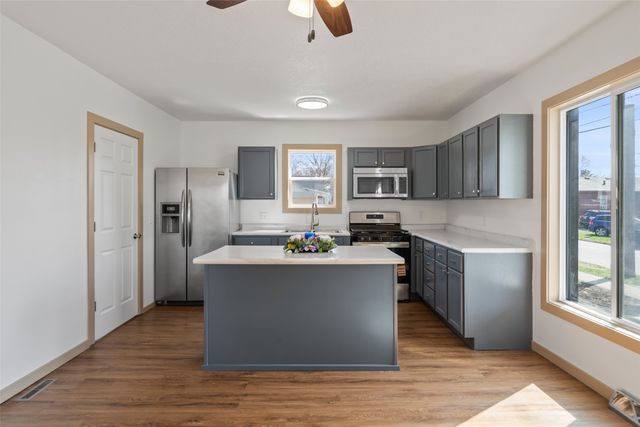 2901 4th Street, Des Moines, IA 50313