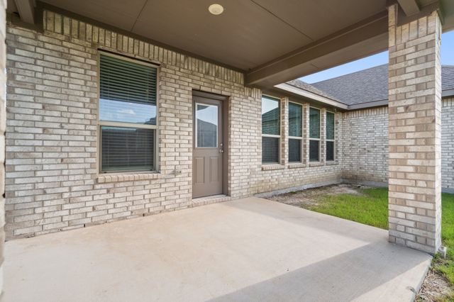 529 Natchez Lane, Glenn Heights, TX 75154