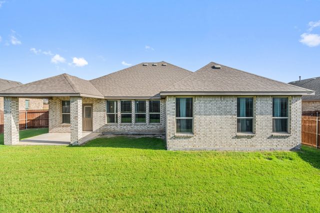 529 Natchez Lane, Glenn Heights, TX 75154
