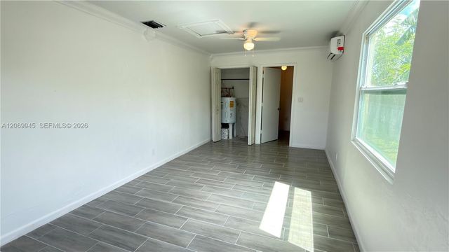 8151 SW 7th Street, North Lauderdale, FL 33068