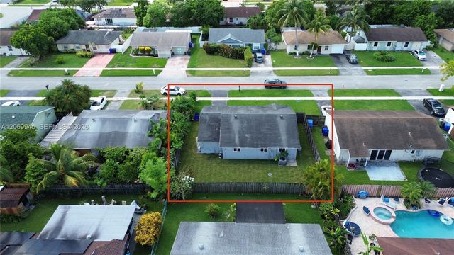 8151 SW 7th Street, North Lauderdale, FL 33068