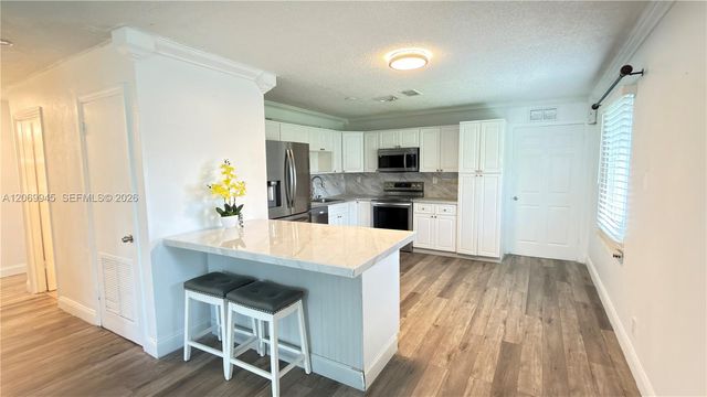 8151 SW 7th Street, North Lauderdale, FL 33068