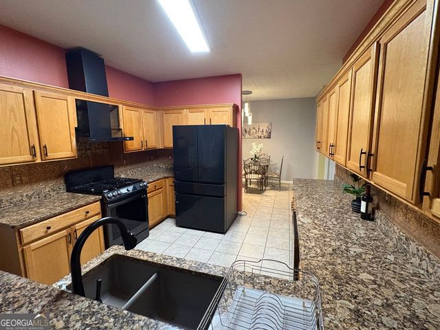 294 Windy Circle, Mcdonough, GA 30253