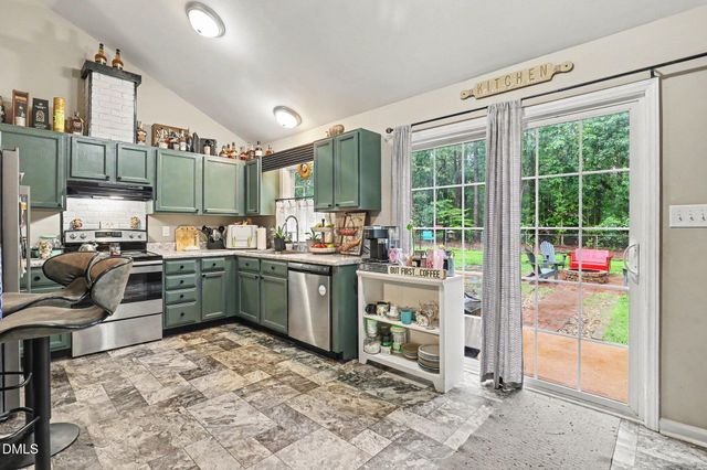 226 Shawnee Drive, Louisburg, NC 27549