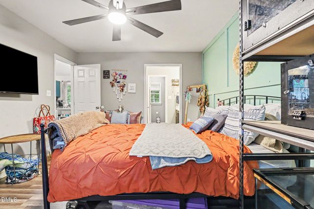 226 Shawnee Drive, Louisburg, NC 27549