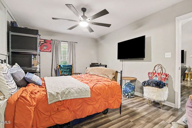 226 Shawnee Drive, Louisburg, NC 27549
