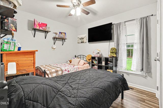 226 Shawnee Drive, Louisburg, NC 27549