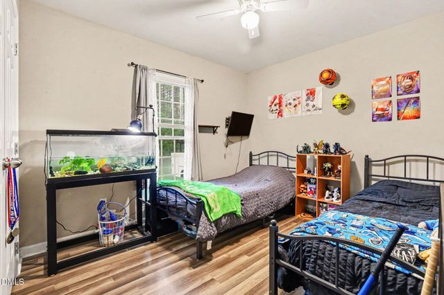 226 Shawnee Drive, Louisburg, NC 27549