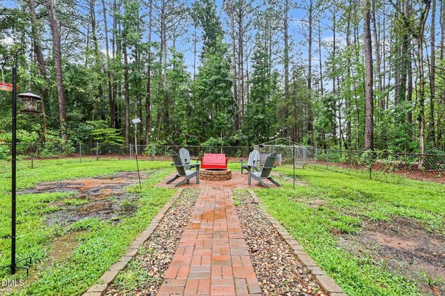 226 Shawnee Drive, Louisburg, NC 27549
