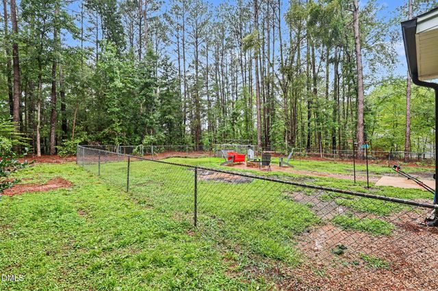 226 Shawnee Drive, Louisburg, NC 27549