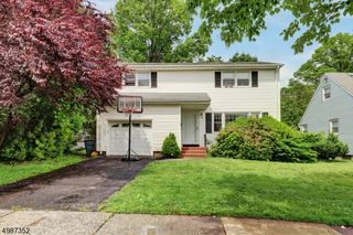 50 Patricia Pl, Clifton City, NJ 07012