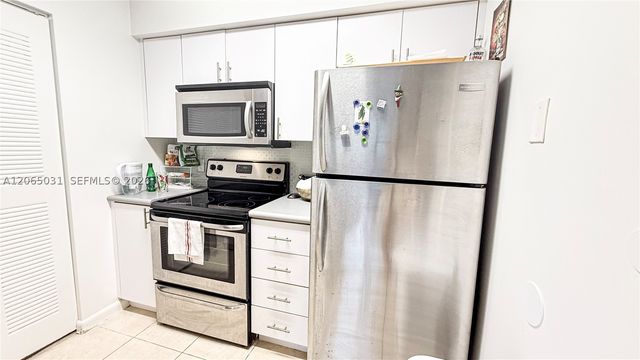 540 S Park Rd 14-9, Hollywood, FL 33021