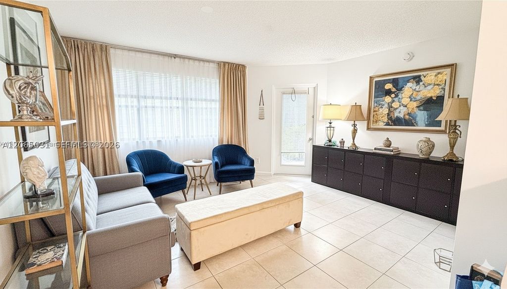 540 S Park Rd 14-9, Hollywood, FL 33021