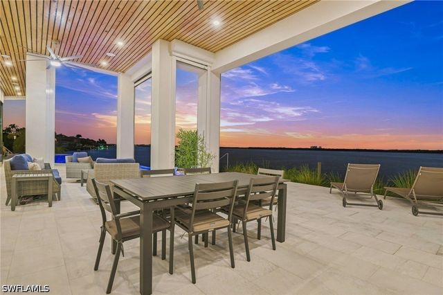 1890 Cascade CT, Marco Island, FL 34145
