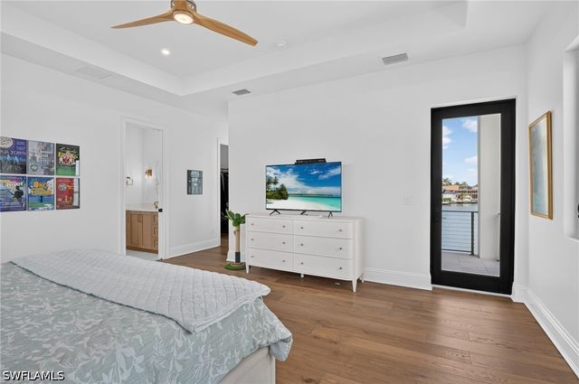 1890 Cascade CT, Marco Island, FL 34145