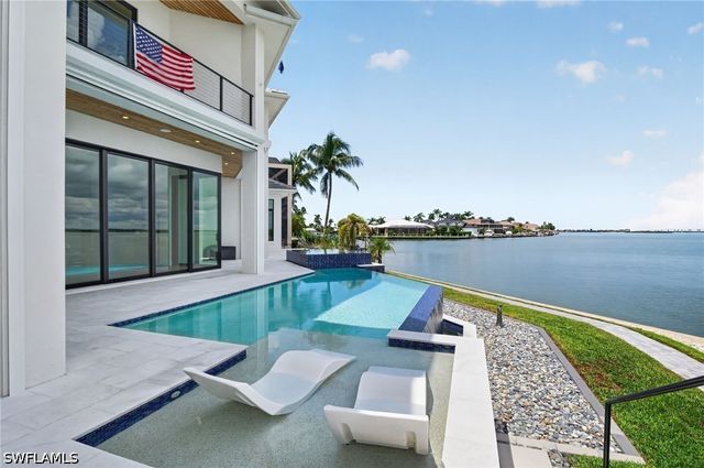 1890 Cascade CT, Marco Island, FL 34145