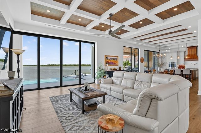1890 Cascade CT, Marco Island, FL 34145