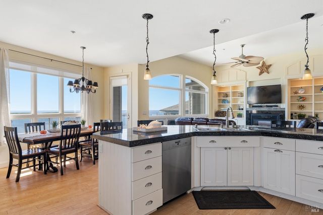 27 Maui Ln, Dillon Beach, CA 94929