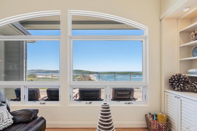 27 Maui Ln, Dillon Beach, CA 94929