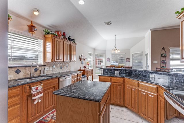 117 Zuni Trail, Fort Worth, TX 76108